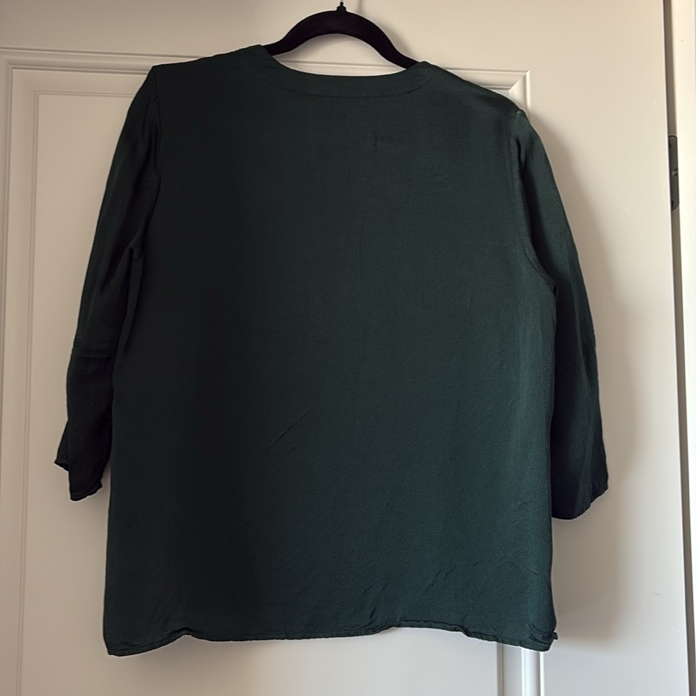 Everlane The Hammered Satin Balloon Sleeve Top - Picture 3 of 5